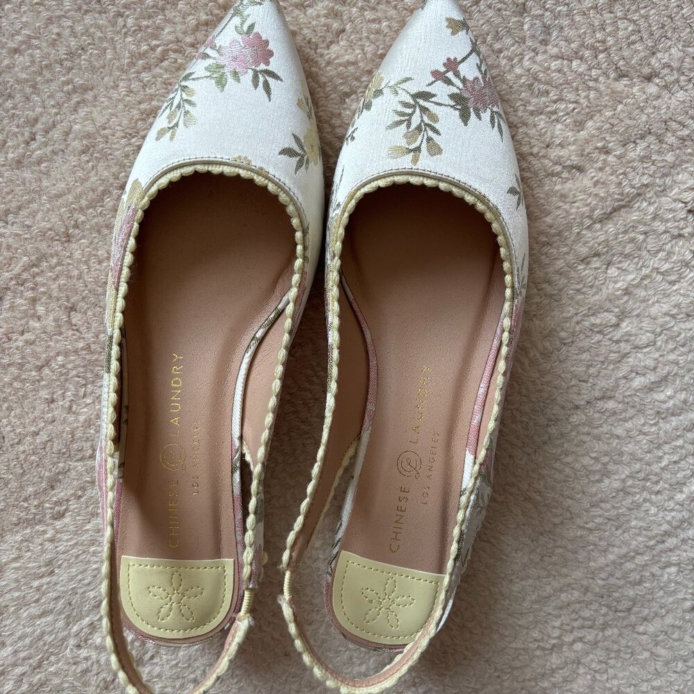 Chinese Laundry Slingback Heels Floral